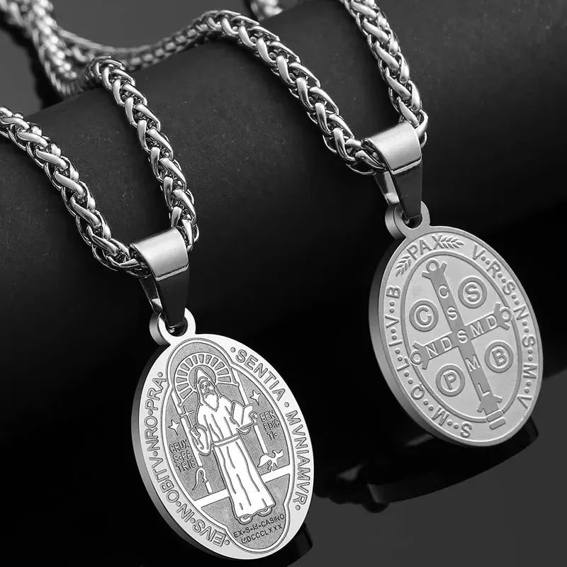 CADENA DE PROTECCIÓN ESPIRITUAL SAN BENITO EN ACERO INOXIDABLE